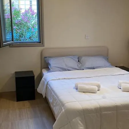 Beautiful 2-bedroom With Infinity Pool Konia